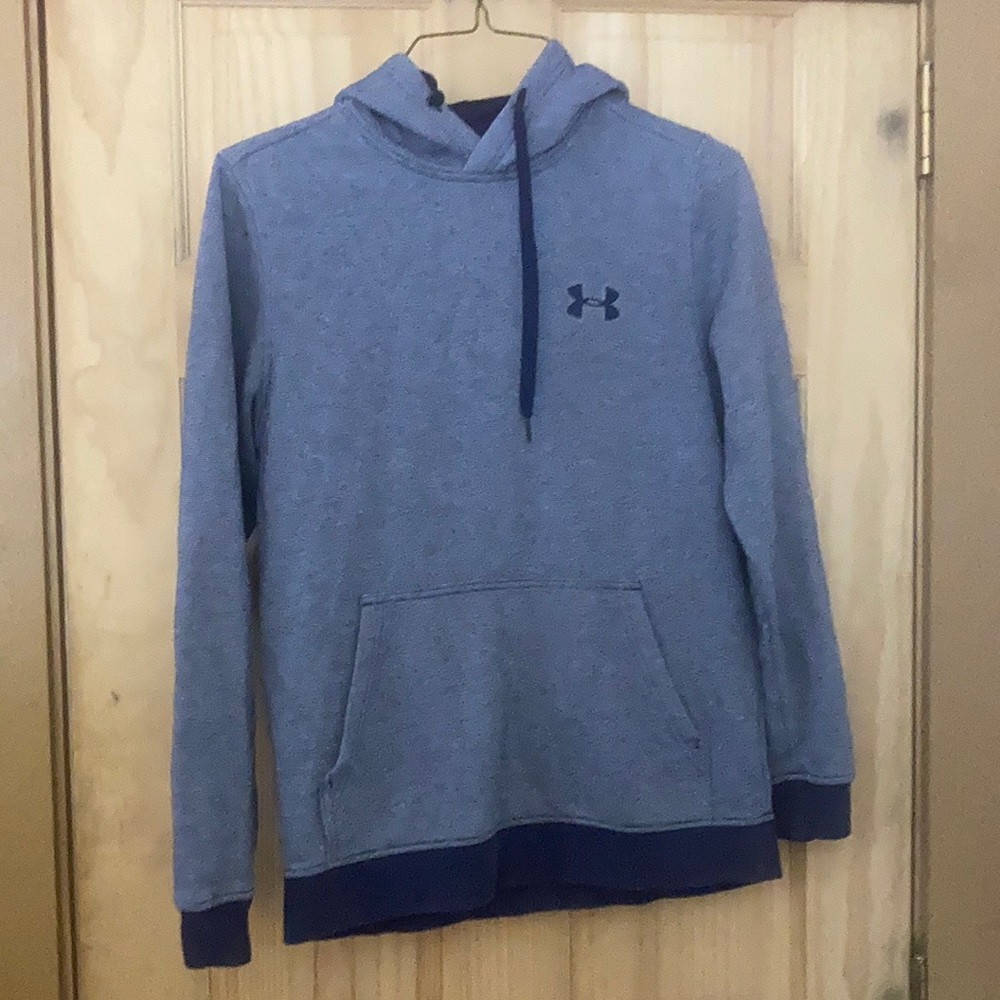 Men’s size small Under Armour hooded sweatshirt